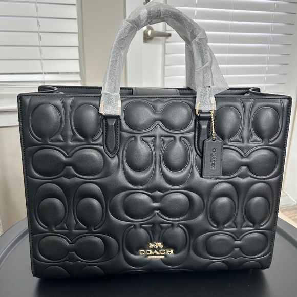 Coach Maggie Tote Bag In Signature Leather - Picture 6 of 11